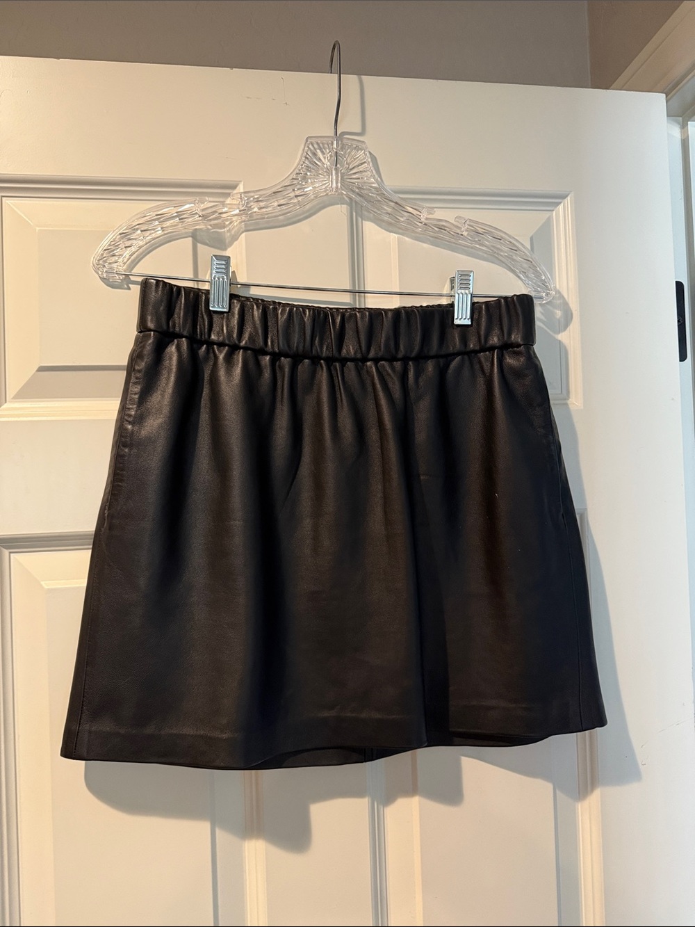 Frame Black Leather Elastic Waist Mini Skirt